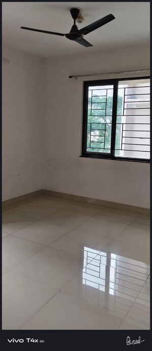 Room in 3 BHK Apartment at Nanded Asawari, Nanded – for Rent