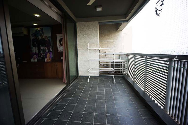 Balcony, satellite 4 Bedroom 2610 Sq.Ft. Apartment In Satellite Ahmedabad 10623654
