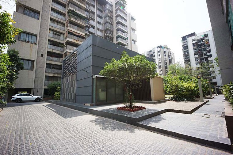 Exterior View, satellite 4 Bedroom 2610 Sq.Ft. Apartment In Satellite Ahmedabad 10623654