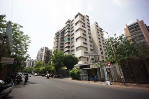 4 BHK Apartment – Exterior View View at Satellite - for Sale