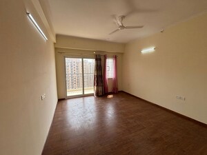 2.5 BHK Apartment For Sale in Amrapali Dream Valley