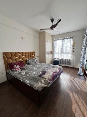 Bedroom in 3 BHK Apartment at Bir Pir Machhalia – for Rent