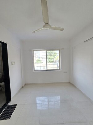 Room in 2 BHK Apartment at Mahadev Nagar – for Rent
