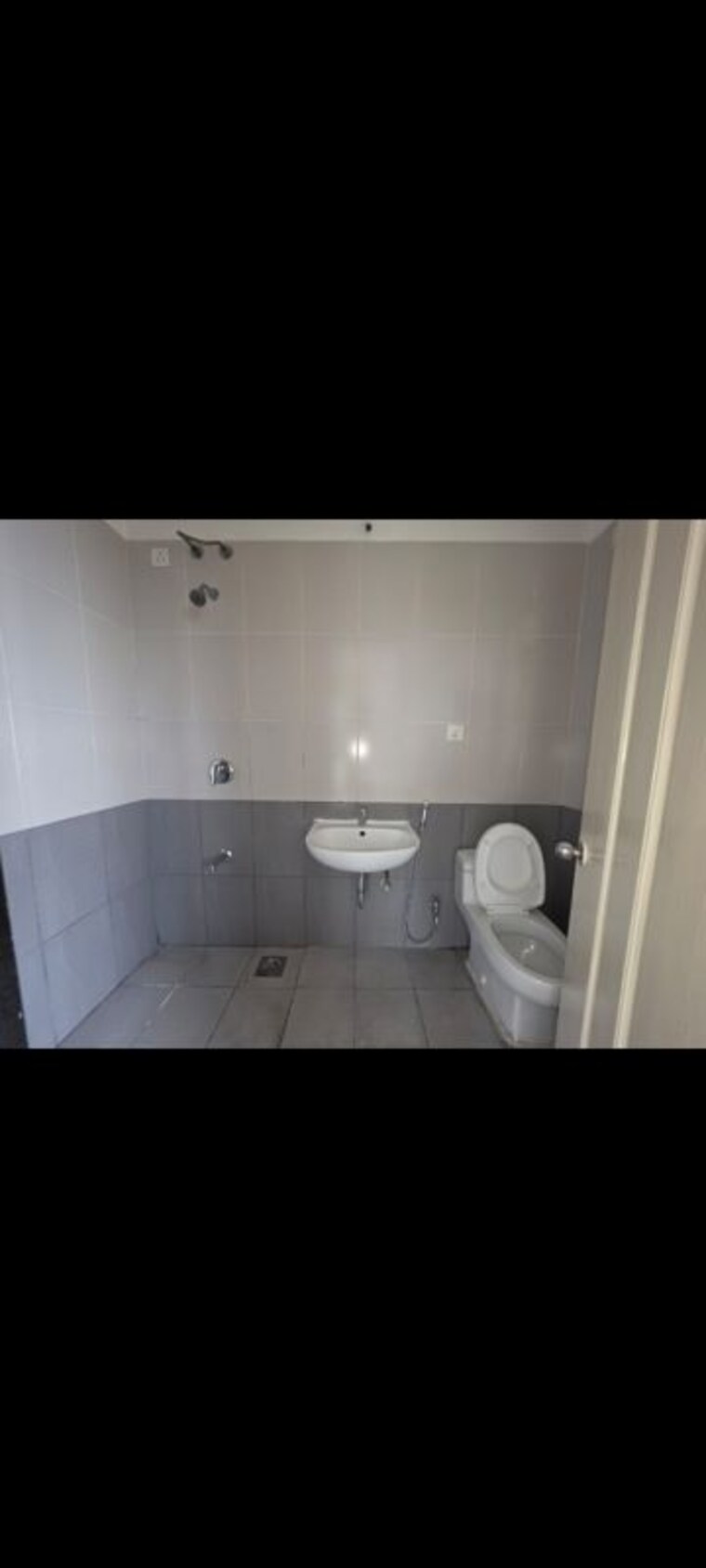 Bathroom, nanded-asawari 3 Bedroom 1074 Sq.Ft. Apartment In Nanded Pune 10623680
