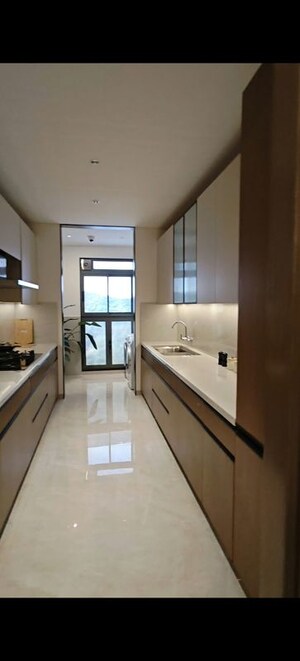 Kitchen in 4 BHK Apartment at Prestige Forest Hills, Mulund West – for Sale