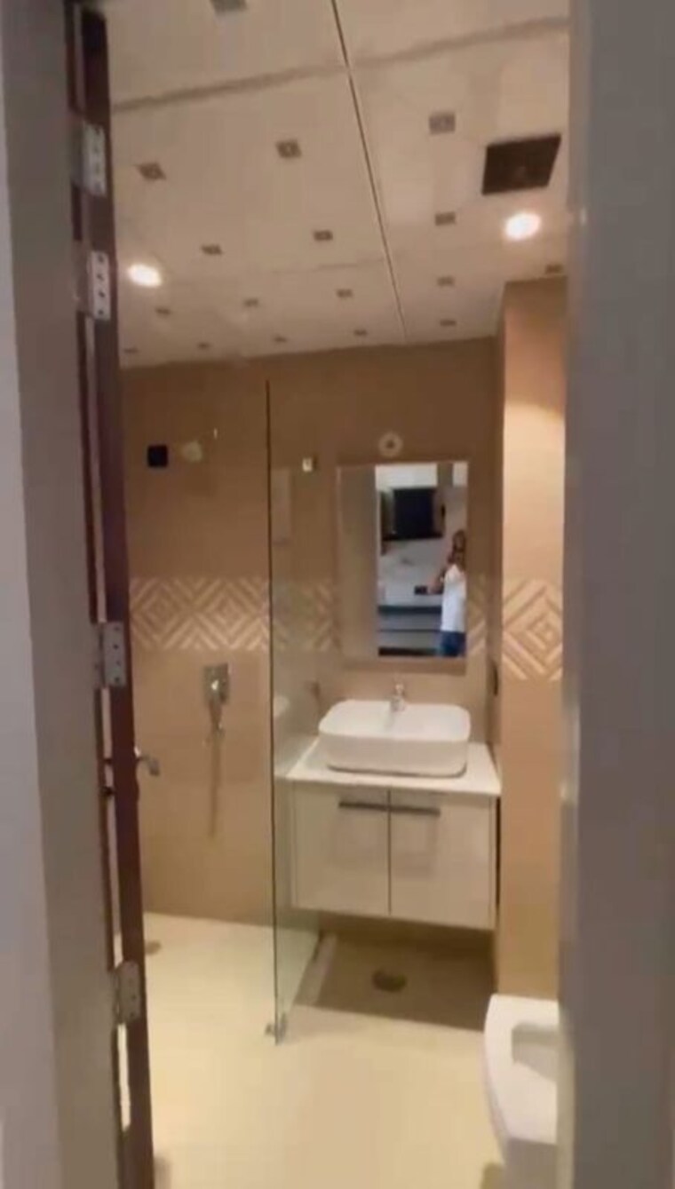 Bathroom, fusion-ufairia Studio 410 Sq.Ft. Apartment In Sector 16b Greater Noida Greater Noida 10623717