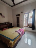 3 BHK + Study Room,Extra Room,Store Room 198 Sq.Yd. Independent House in Sector 4