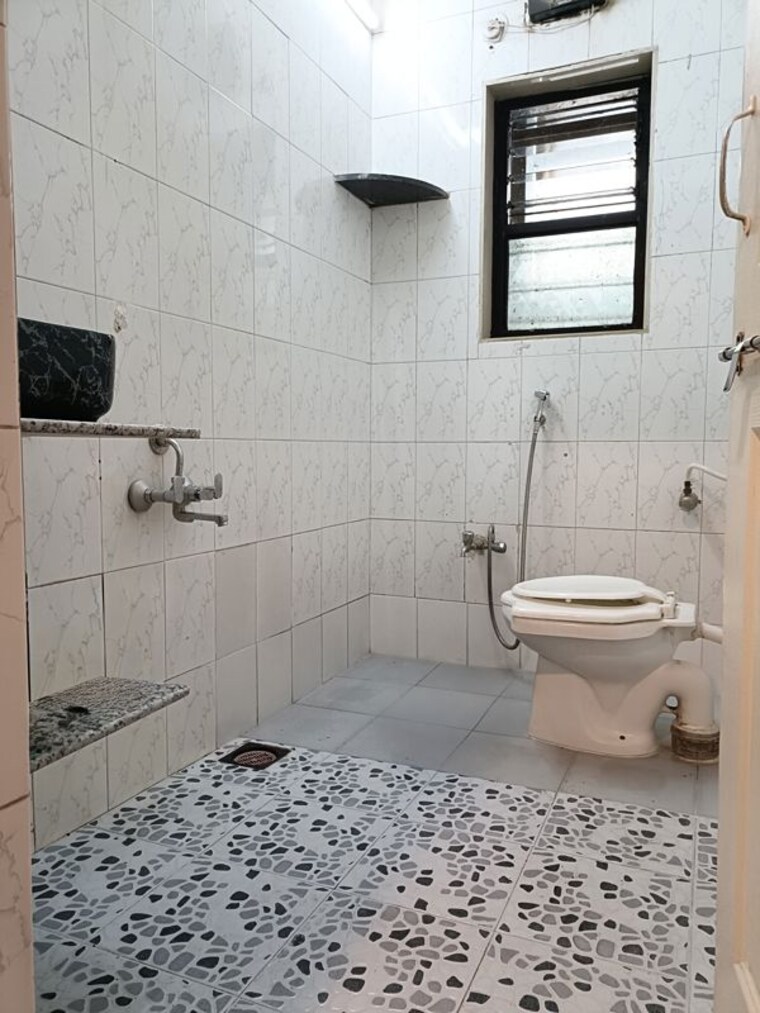Bathroom, kumar-aangan 2 Bedroom 1060 Sq.Ft. Apartment In Yerawada Pune 10623713