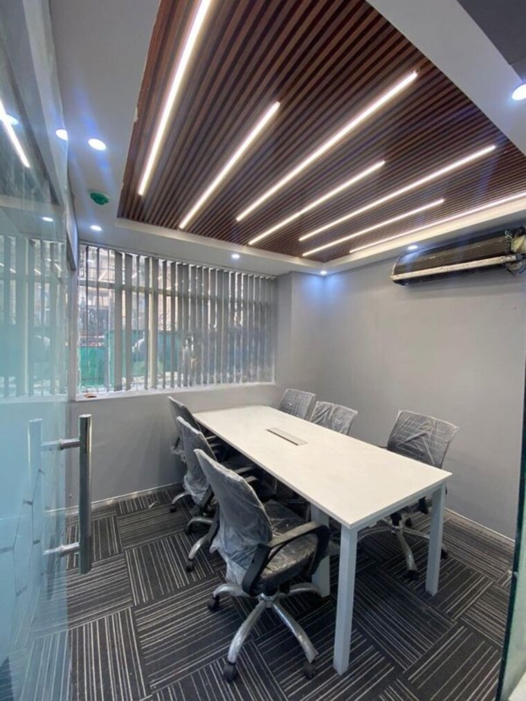 Team Area, super corridor Commercial Office Space 1800 Sq.Ft. In Super Corridor Indore 10623757