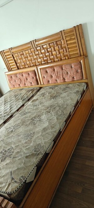 Bedroom in 3 BHK Apartment at Vip Road – for Rent
