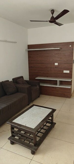 Living Room in 3 BHK Apartment at Vip Road – for Rent