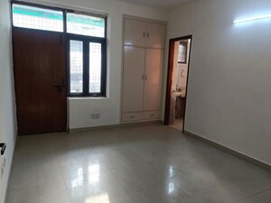 4 BHK Builder Floor For Rent in Sector 22