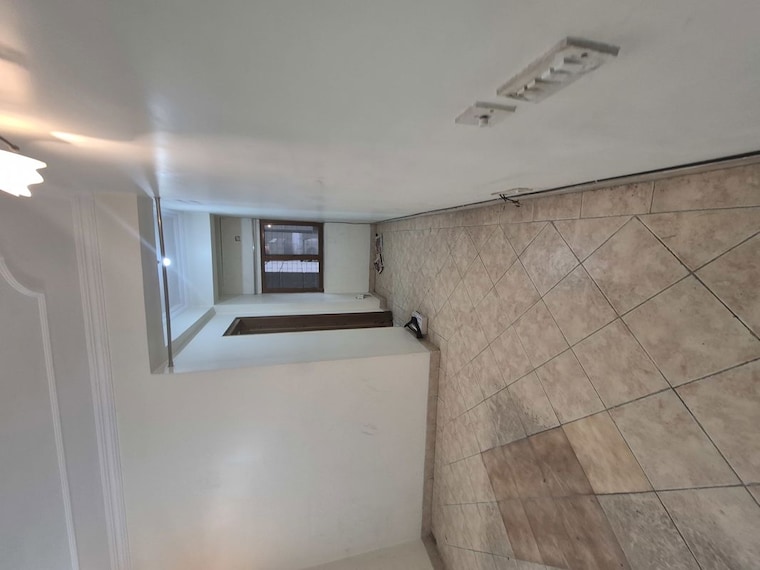Room, mayur vihar 3.5 Bedroom 1350 Sq.Ft. Apartment In Mayur Vihar Delhi 10623886