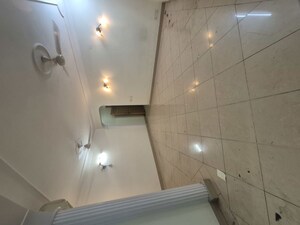 Bathroom in 3.5 BHK Apartment at Mayur Vihar – for Rent