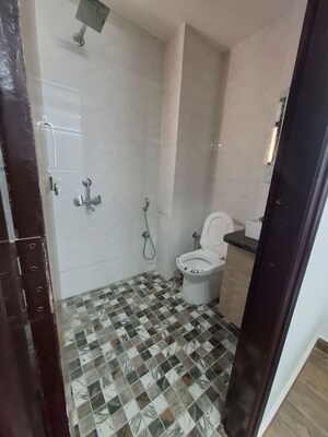 Bathroom in 1.5 BHK Builder Floor at Neb Sarai – for Rent