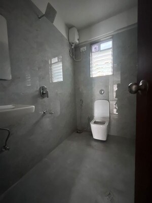 Bathroom in 3 BHK Apartment at Andheri West – for Rent