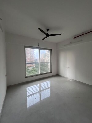 Room in 3 BHK Apartment at Andheri West – for Rent