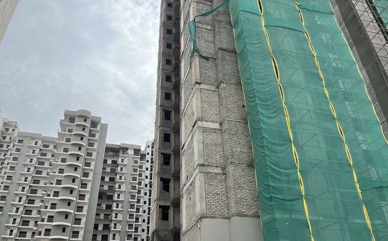 Exterior View, supercity-mayfair-residency-phase-ii 3 Bedroom 1212 Sq.Ft. Apartment In Tech Zone 4 Greater Noida Greater Noida 10623883