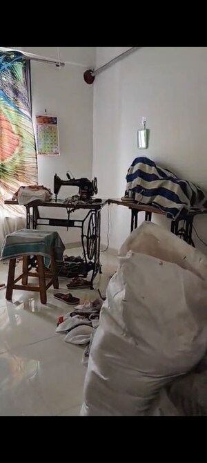 Team Area in 2 BHK Apartment at Runwal Gardens, Dombivli East – for Sale