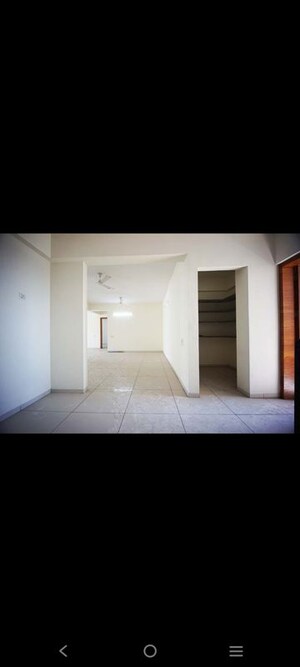 Room in 5 BHK Apartment at JP Iscon Platinum, Bopal – for Rent