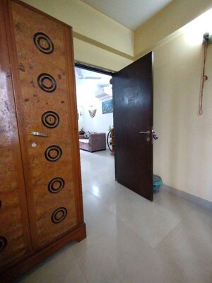 Furnished Amenities in 3.5 BHK Apartment at M3M Woodshire, Sector 107 – for Sale