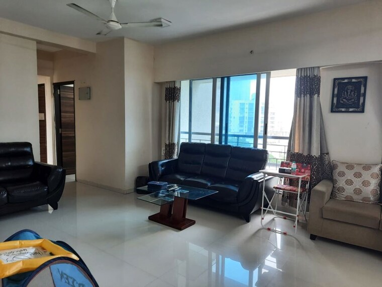 Living Room, mayfair-akshay 4 Bedroom 1200 Sq.Ft. Apartment In Lokhandwala Mumbai 10055866