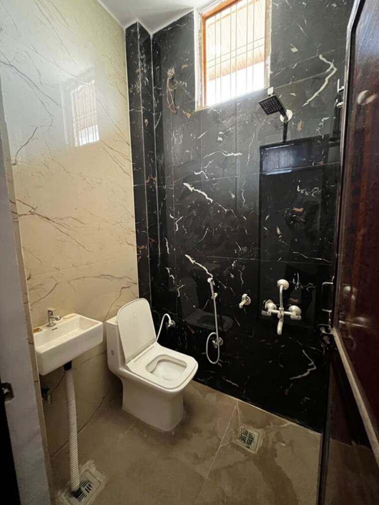 Team Area, arjunganj 1 Bedroom 800 Sq.Ft. Builder Floor In Arjunganj Lucknow 10623909