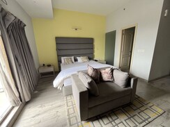 1 BHK + Prayer Room,Study Room,Store Room Builder Floor For Rent in Sector 21
