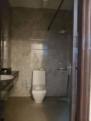 Bathroom in 4 BHK Villa at Sector 46 – for Rent
