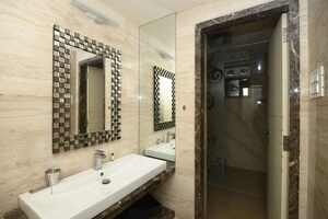 Bathroom in 4 BHK Apartment at Kamala New Apsara, Khar West – for Rent
