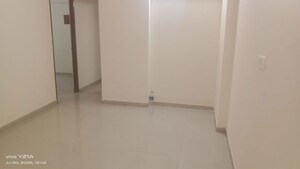 Room in 1 BHK Apartment at Shree Drushti, Ghodbunder Road – for Rent