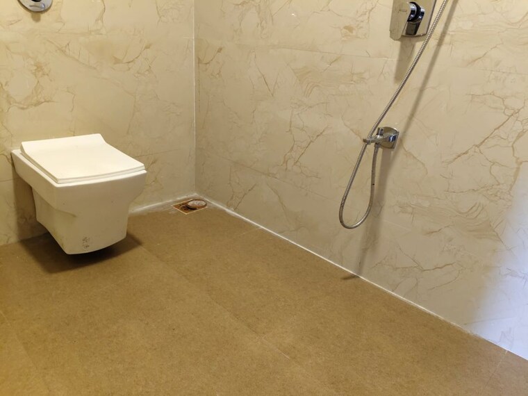 Bathroom, jiten-apartment 2 Bedroom 640 Sq.Ft. Apartment In Andheri West Mumbai 10624049