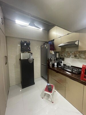 Team Area in 1 BHK Apartment at Prabhadevi – for Sale