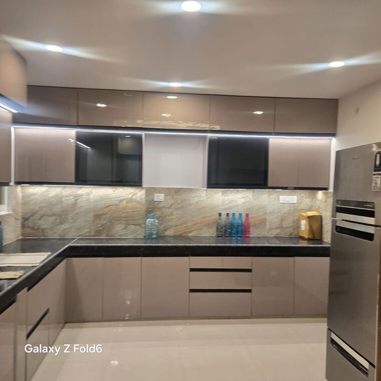 Kitchen, south city Commercial Office Space 4500 Sq.Ft. In South City Lucknow 10624061