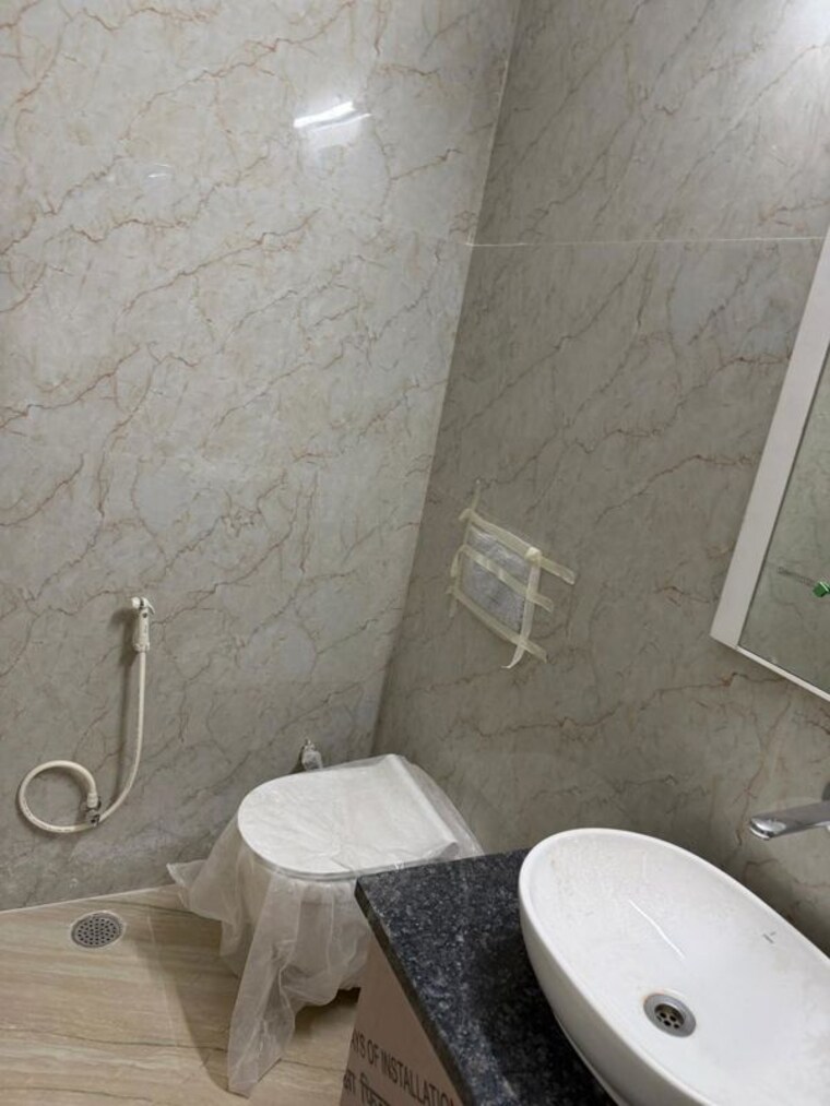 Bathroom, noida extension 3 Bedroom 200 Sq.Mt. Villa In Noida Extension Greater Noida 10624059