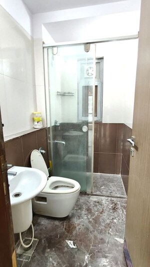 Bathroom in 4 BHK Apartment at DB Woods, Goregaon East – for Sale