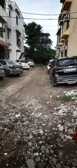   Plot at Eros Lakewood City, Suraj Kund – for Sale