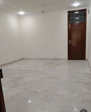 2 BHK Builder Floor For Rent in Khirki Extension