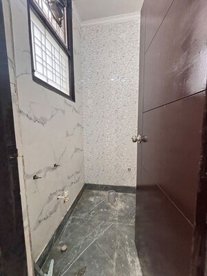 Bathroom in 2 BHK Builder Floor at Green Fields Colony – for Rent