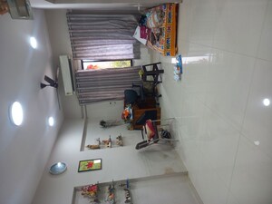 Furnished Amenities in 1 BHK Apartment at Dadar West – for Rent