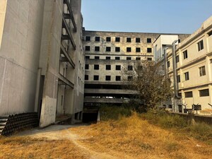  Shop – Exterior View View at Sector 35 - for Sale