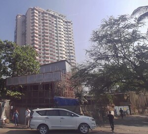  Apartment For Sale in Mira Road