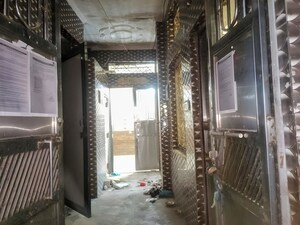   Builder Floor at Pahar Ganj – for Sale
