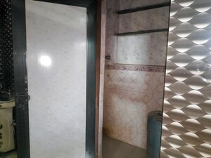 Room in  Builder Floor at Pahar Ganj – for Sale
