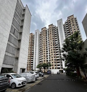  Apartment For Sale in Dombivli East