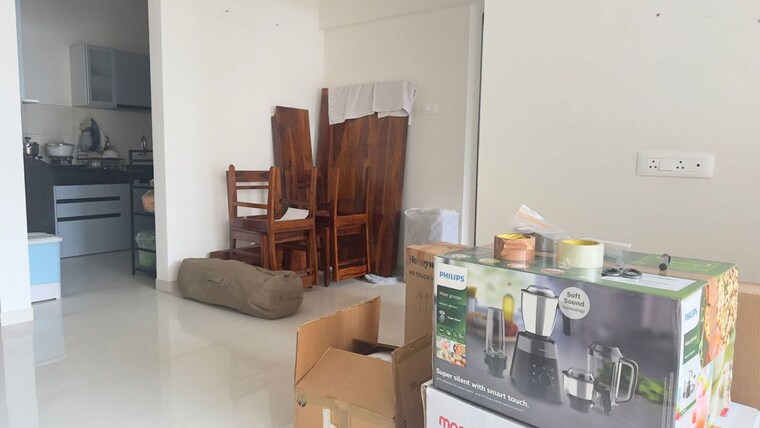 Living Room, mantra-montana-phase-1 2 Bedroom 742 Sq.Ft. Apartment In Dhanori Pune 10624142