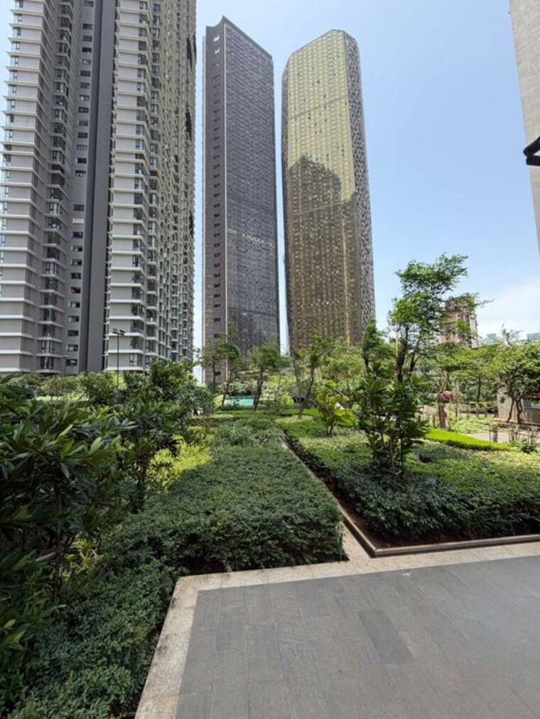 Exterior View, lodha-the-park 3 Bedroom 1254 Sq.Ft. Apartment In Worli Mumbai 10612939