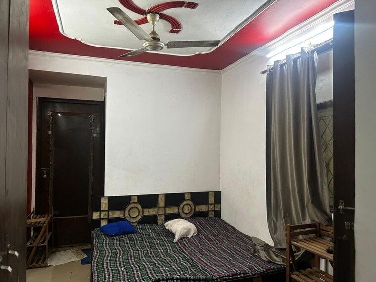 Bedroom, sainik farm 1 RK 350 Sq.Ft. Apartment In Sainik Farm Delhi 10624260