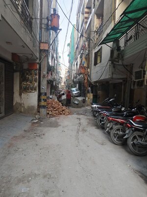  Apartment For Sale in Uttam Nagar