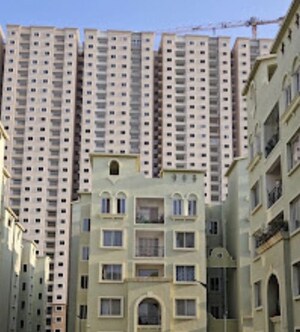  Apartment – Exterior View View at Mantana Kurchi - for Sale